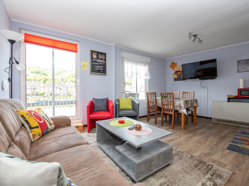 Wohnzimmer mit Moselblick